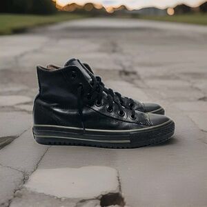 RARE Converse Boot Mid 3M Thinsulate Black Leather Sneaker 115713 Mens Size 6